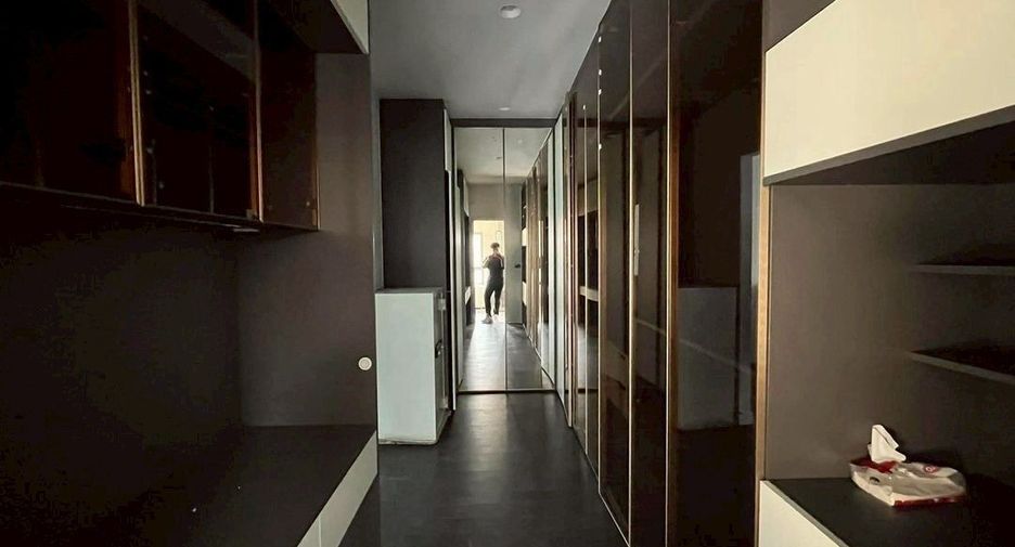 Продажа 4 спальни дом в Банг Капи, Бангкок