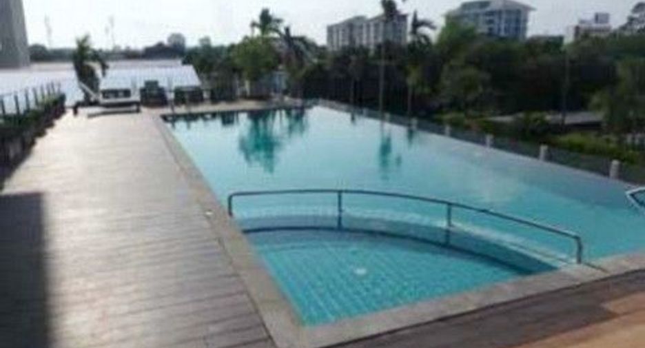 For sale 1 bed condo in Ban Khai, Rayong
