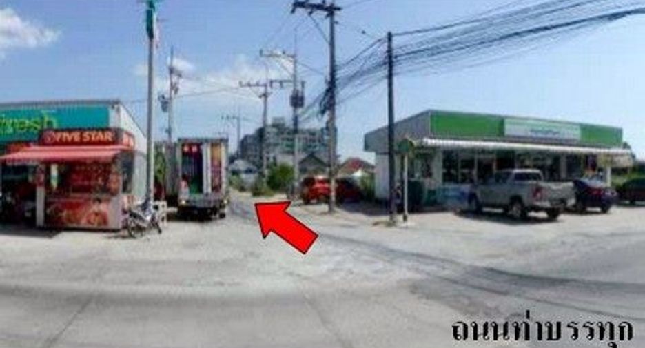 For sale 1 bed condo in Ban Khai, Rayong
