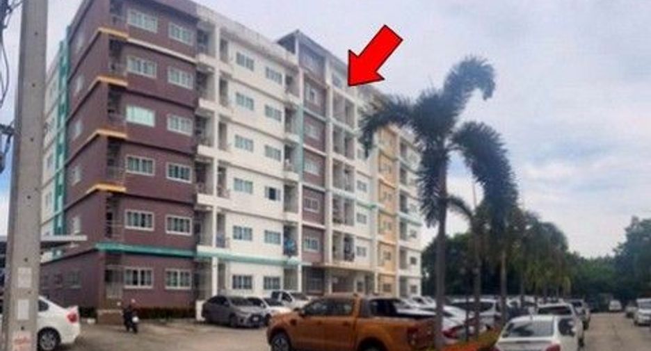 For sale 1 bed condo in Ban Khai, Rayong