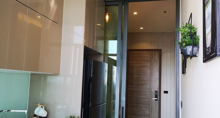 À louer 1 chambre condo à Phra Khanong, Bangkok