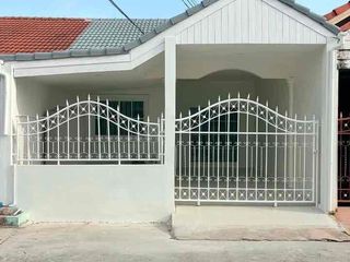 For sale 2 bedrooms townhouse in Bang Lamung, Chonburi