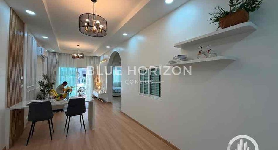 For sale 2 ベッドルーム townhouse in East Pattaya, Pattaya