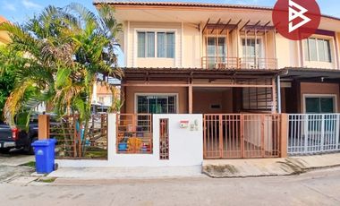 Casa adosada en venta de 3 habitaciones en Mueang Samut Prakan, Samut Prakan
