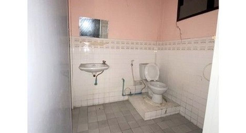 For sale 1 bed townhouse in Ban Khai, Rayong