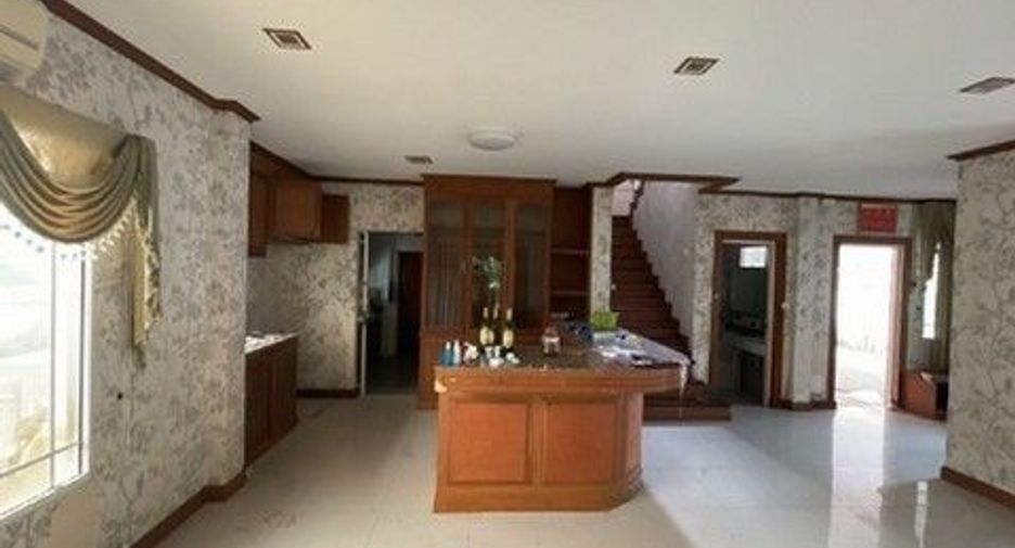 出售 1 卧室 独立屋 在 Bang Len, Nakhon Pathom