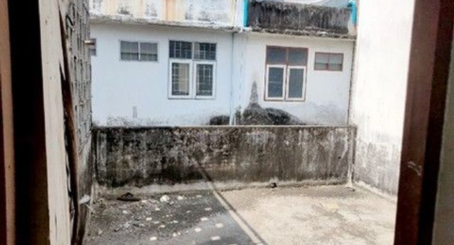 For sale 1 bed retail Space in Ban Khai, Rayong