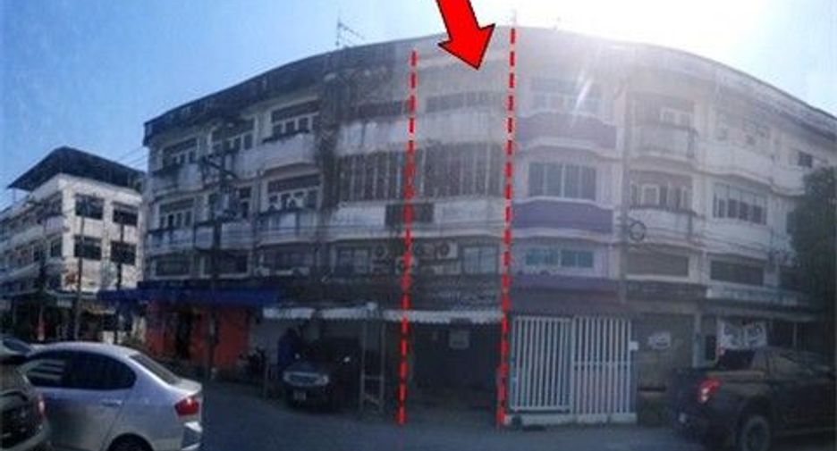 For sale 1 bed retail Space in Ban Khai, Rayong