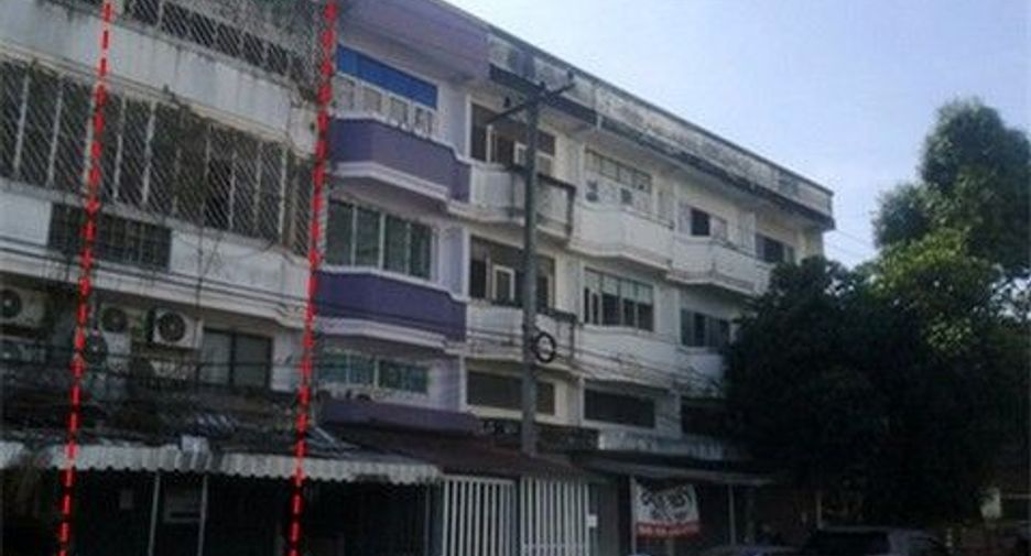 For sale 1 bed retail Space in Ban Khai, Rayong