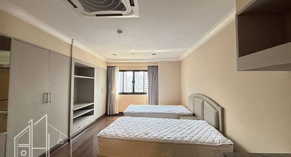 À louer 3 chambres condo à Watthana, Bangkok