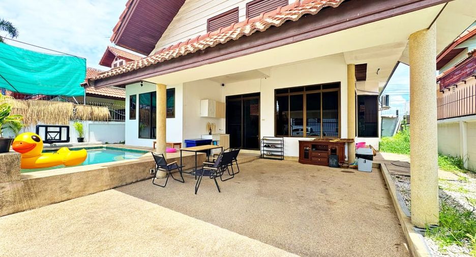 For rent 4 ベッドルーム house in Jomtien, Pattaya