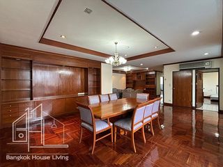 For rent 3 bedrooms apartment in Watthana, Bangkok