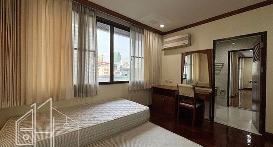 Apartamento en alquiler de 3 habitaciones en Watthana, Bangkok