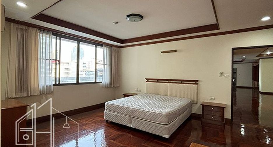 Apartamento en alquiler de 3 habitaciones en Watthana, Bangkok
