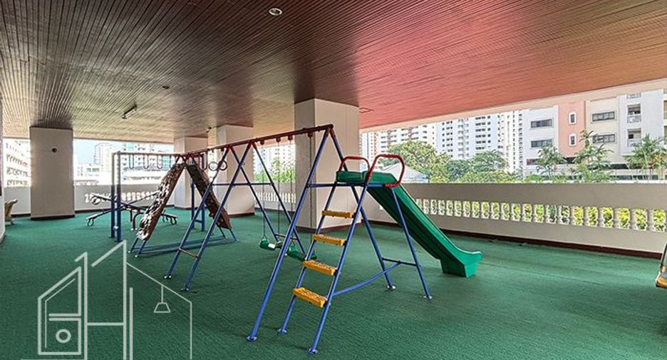 Apartamento en alquiler de 3 habitaciones en Watthana, Bangkok