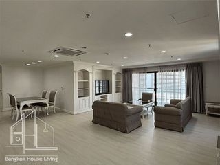 À louer 3 chambres condo à Watthana, Bangkok