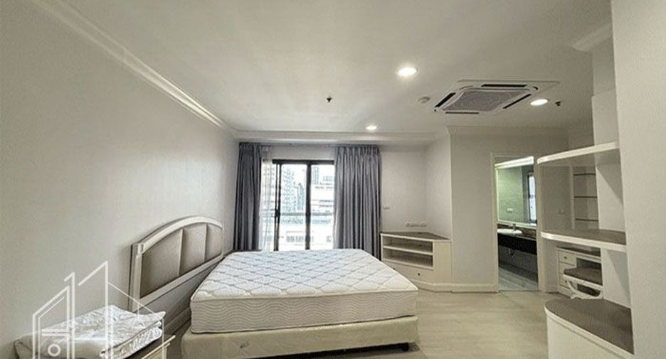 À louer 3 chambres condo à Watthana, Bangkok