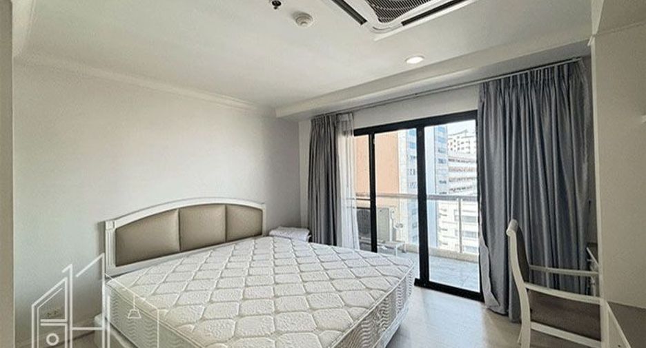 À louer 3 chambres condo à Watthana, Bangkok
