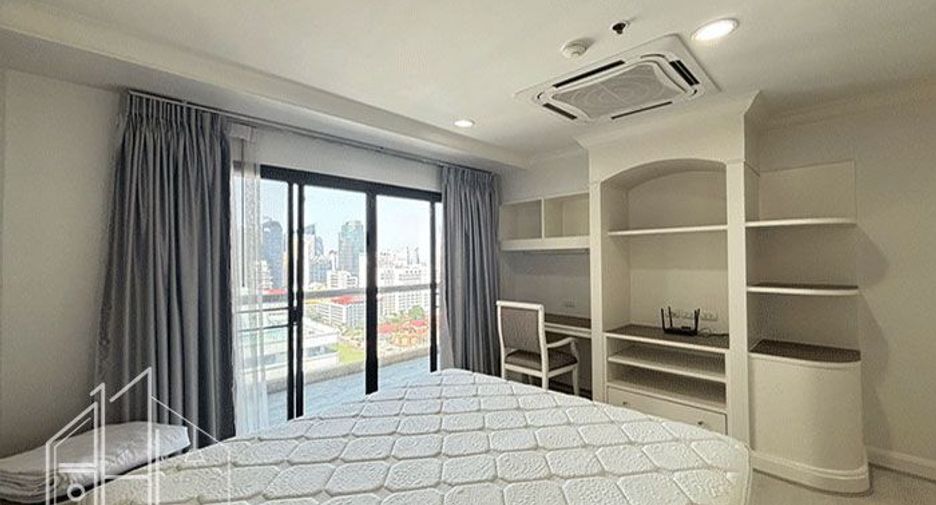 À louer 3 chambres condo à Watthana, Bangkok