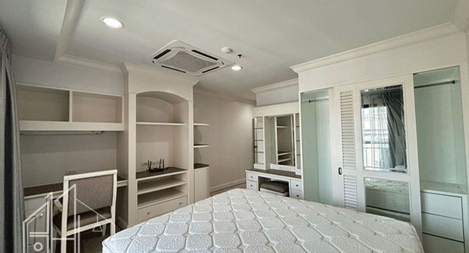 À louer 3 chambres condo à Watthana, Bangkok