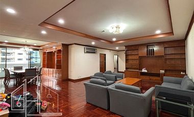 Condo en alquiler de 3 habitaciones en Watthana, Bangkok