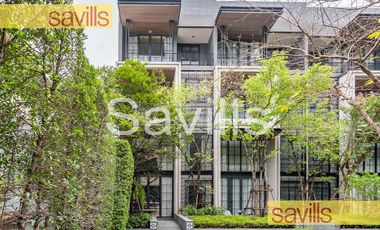 Casa adosada en alquiler y en venta de 4 habitaciones en Watthana, Bangkok