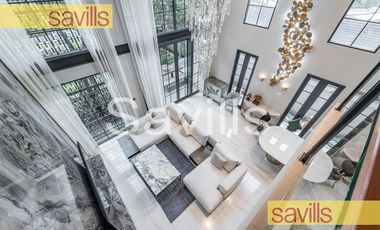 Casa adosada en alquiler y en venta de 4 habitaciones en Watthana, Bangkok