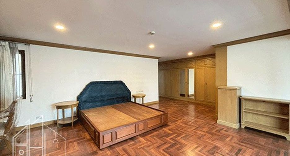 À louer 3 chambres condo à Khlong Toei, Bangkok