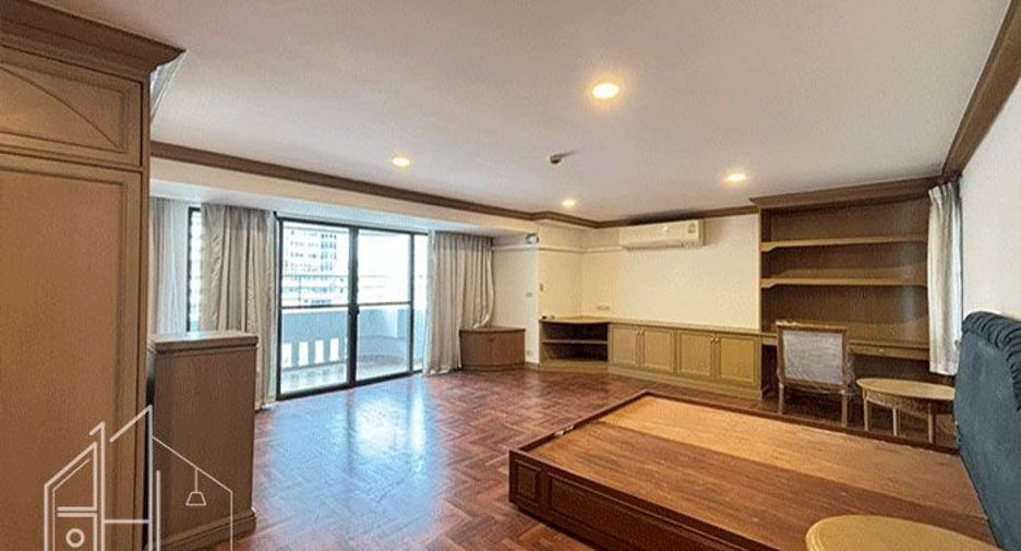 À louer 3 chambres condo à Khlong Toei, Bangkok