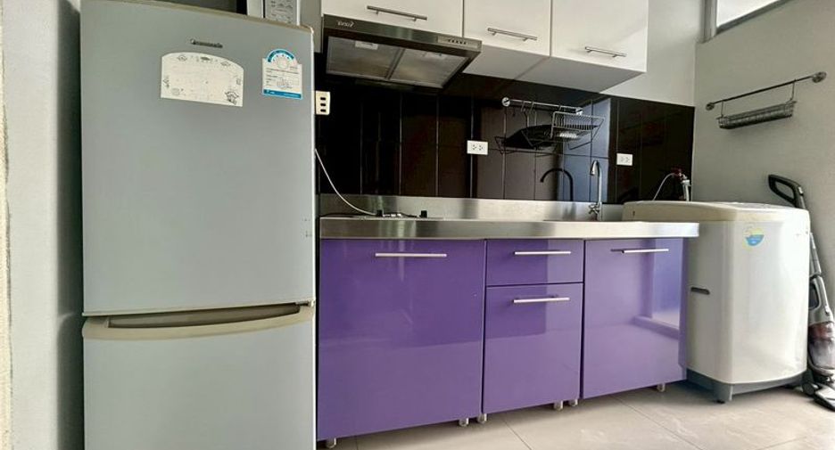 À vendre 1 chambre condo à Si Racha, Chonburi