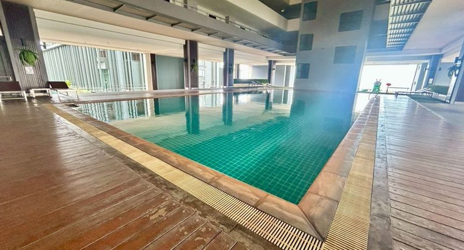 À vendre 1 chambre condo à Si Racha, Chonburi