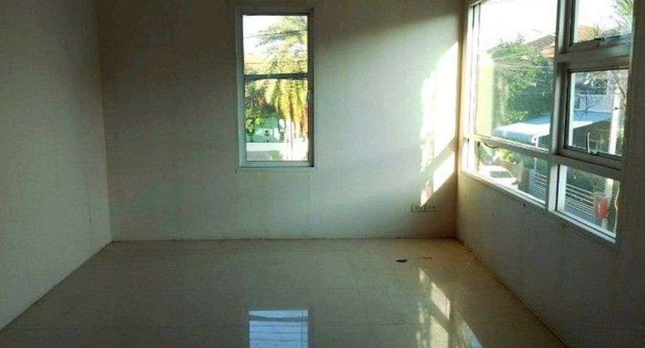 Casa adosada en venta de 1 habitaciones en Bang Len, Nakhon Pathom
