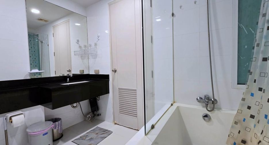 À louer et à vendre 2 chambres condo à South Pattaya, Pattaya