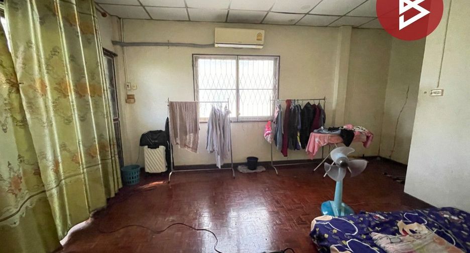For sale 2 bedrooms townhouse in Mueang Chon Buri, Chonburi