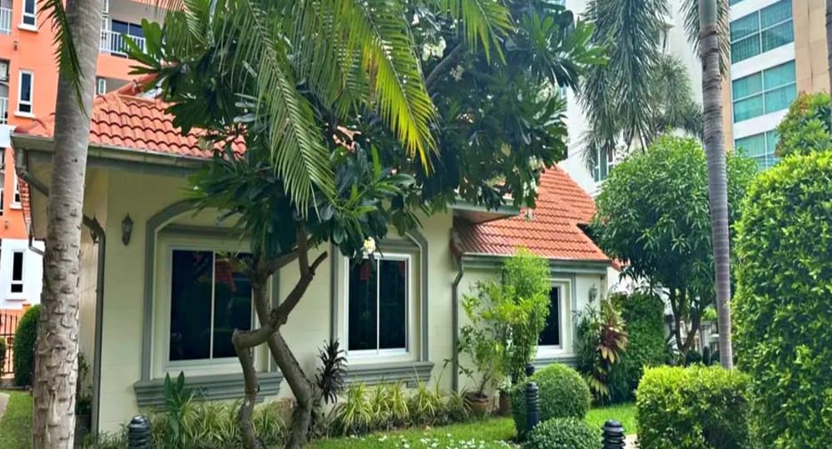 Condo en alquiler de 2 habitaciones en Pratumnak, Pattaya