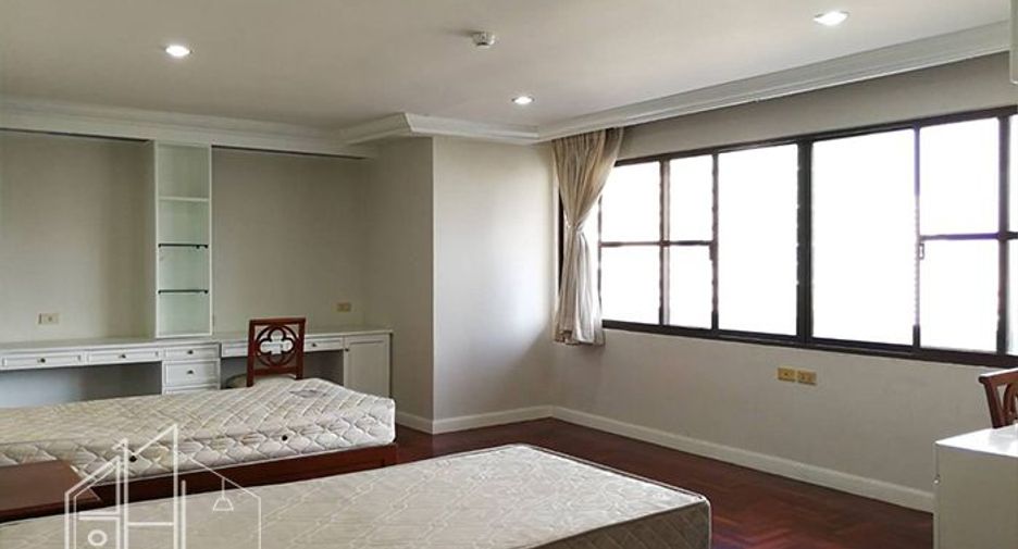 Wohnung zur Miete mit 3 Zimmer in Khlong Toei, Bangkok