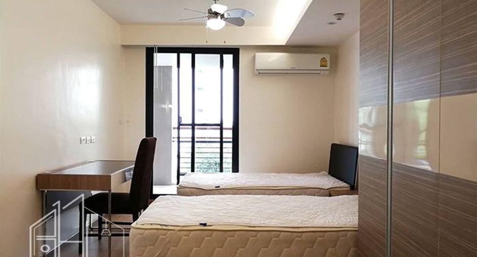 Condo en alquiler de 2 habitaciones en Khlong Toei, Bangkok