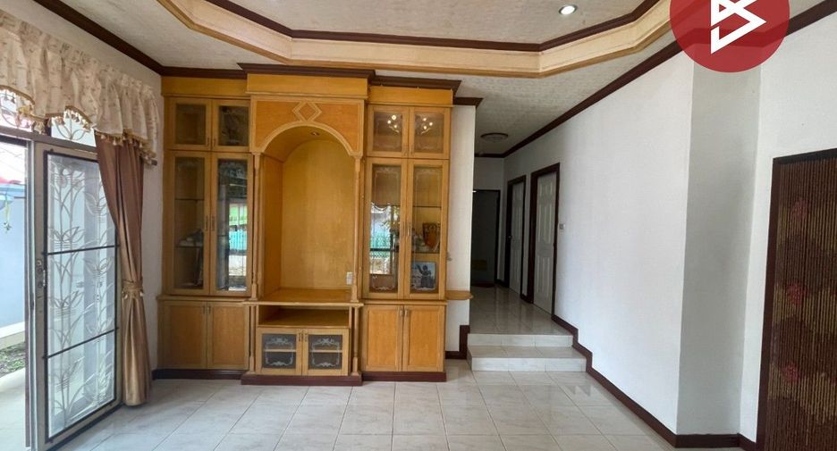 Haus zum Kauf mit 3 Zimmer in Si Maha Phot, Prachin Buri