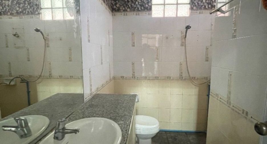 Haus zum Kauf mit 3 Zimmer in Si Maha Phot, Prachin Buri