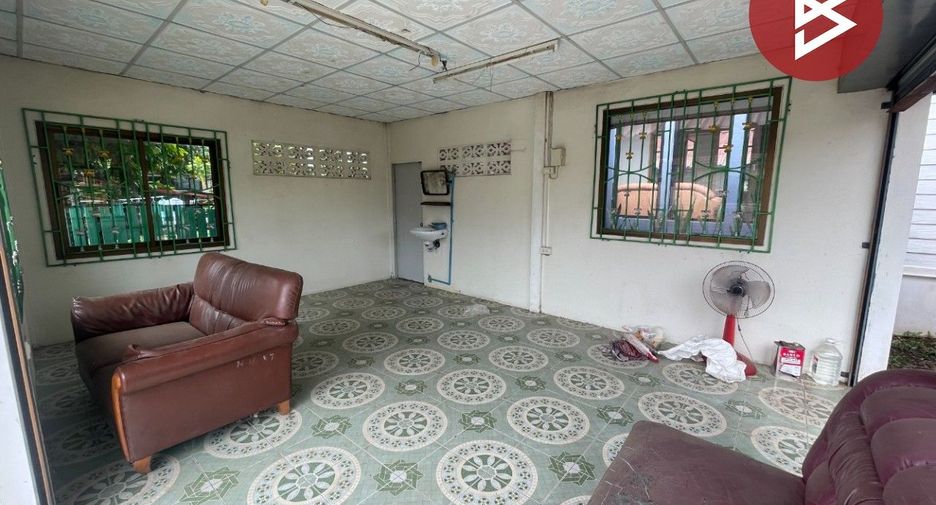 Haus zum Kauf mit 3 Zimmer in Si Maha Phot, Prachin Buri