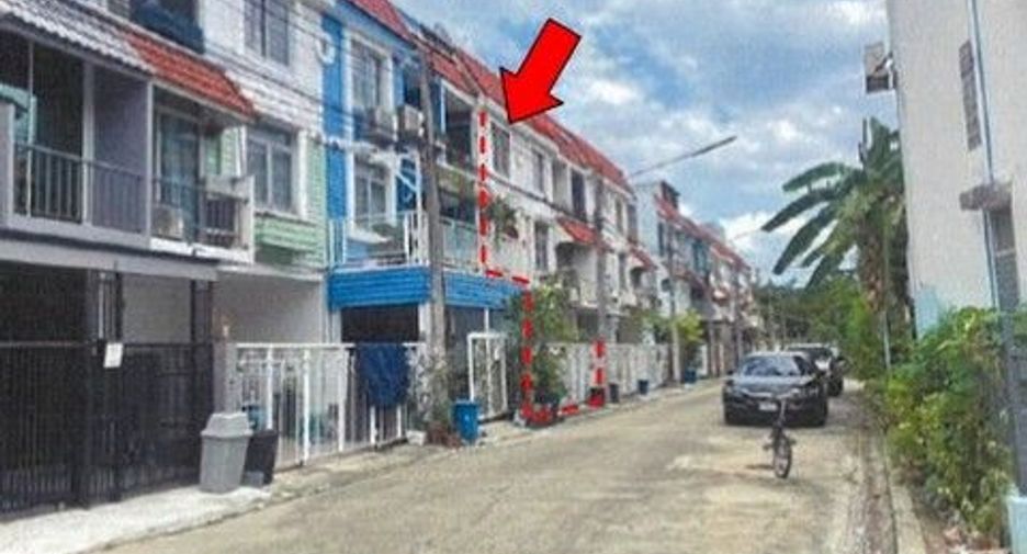 Casa adosada en venta de 1 habitaciones en Bang Len, Nakhon Pathom