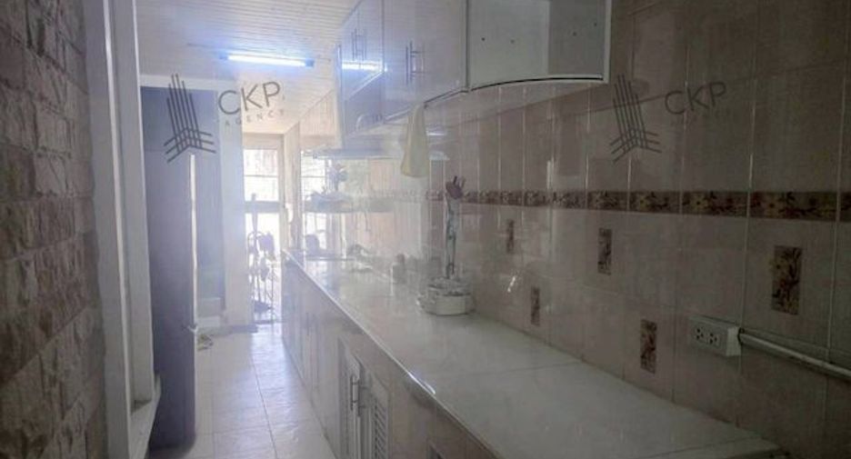 For sale 3 ベッドルーム house in Phan Thong, Chonburi