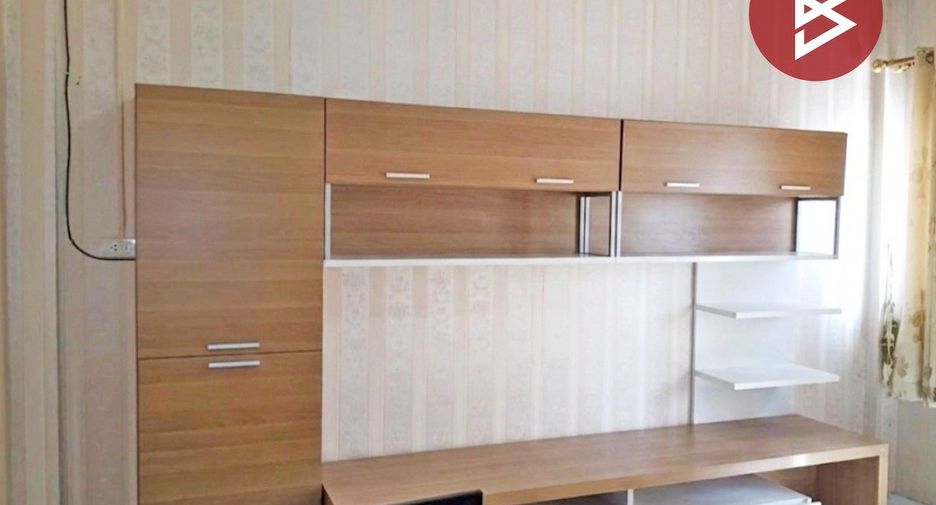 Casa adosada en venta de 3 habitaciones en Bua Yai, Nakhon Ratchasima