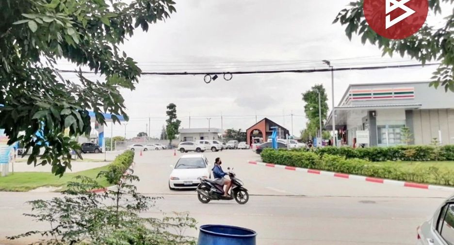 Casa adosada en venta de 3 habitaciones en Bua Yai, Nakhon Ratchasima