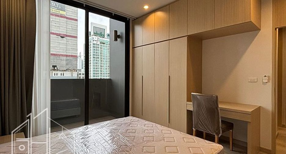 Condo en alquiler de 3 habitaciones en Watthana, Bangkok