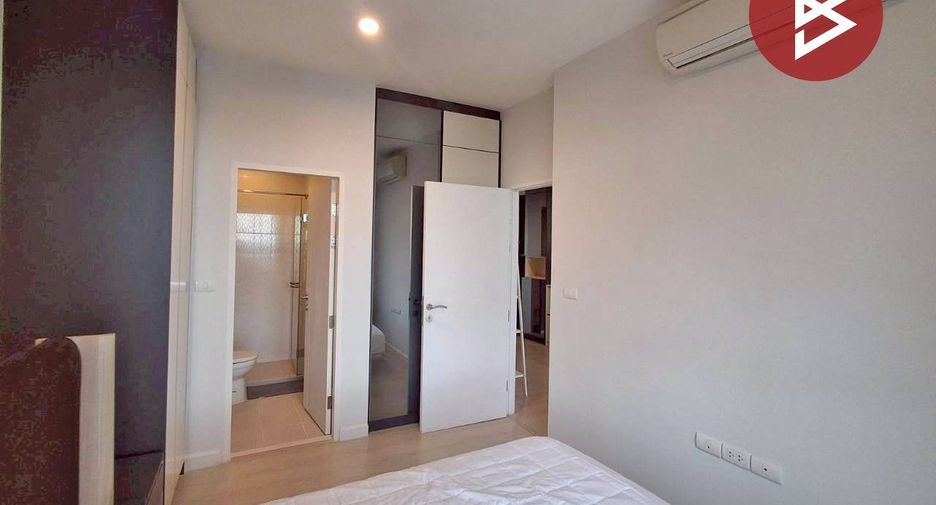 For sale 1 bed condo in Watthana, Bangkok