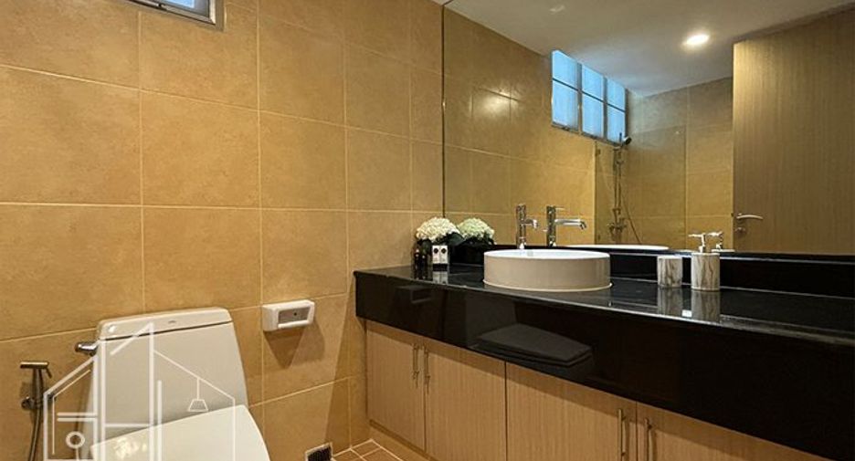 Condo en alquiler de 2 habitaciones en Watthana, Bangkok