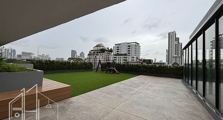 Condo en alquiler de 2 habitaciones en Watthana, Bangkok