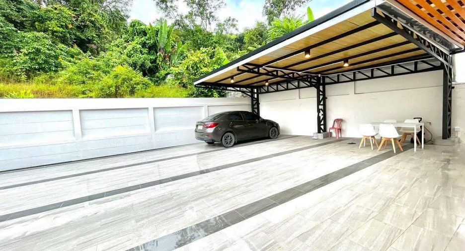 For rent 4 bedrooms house in Thalang, Phuket