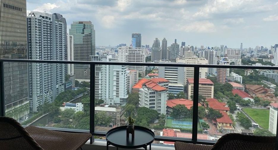 For rent そして for sale 2 ベッドルーム condo in Watthana, Bangkok